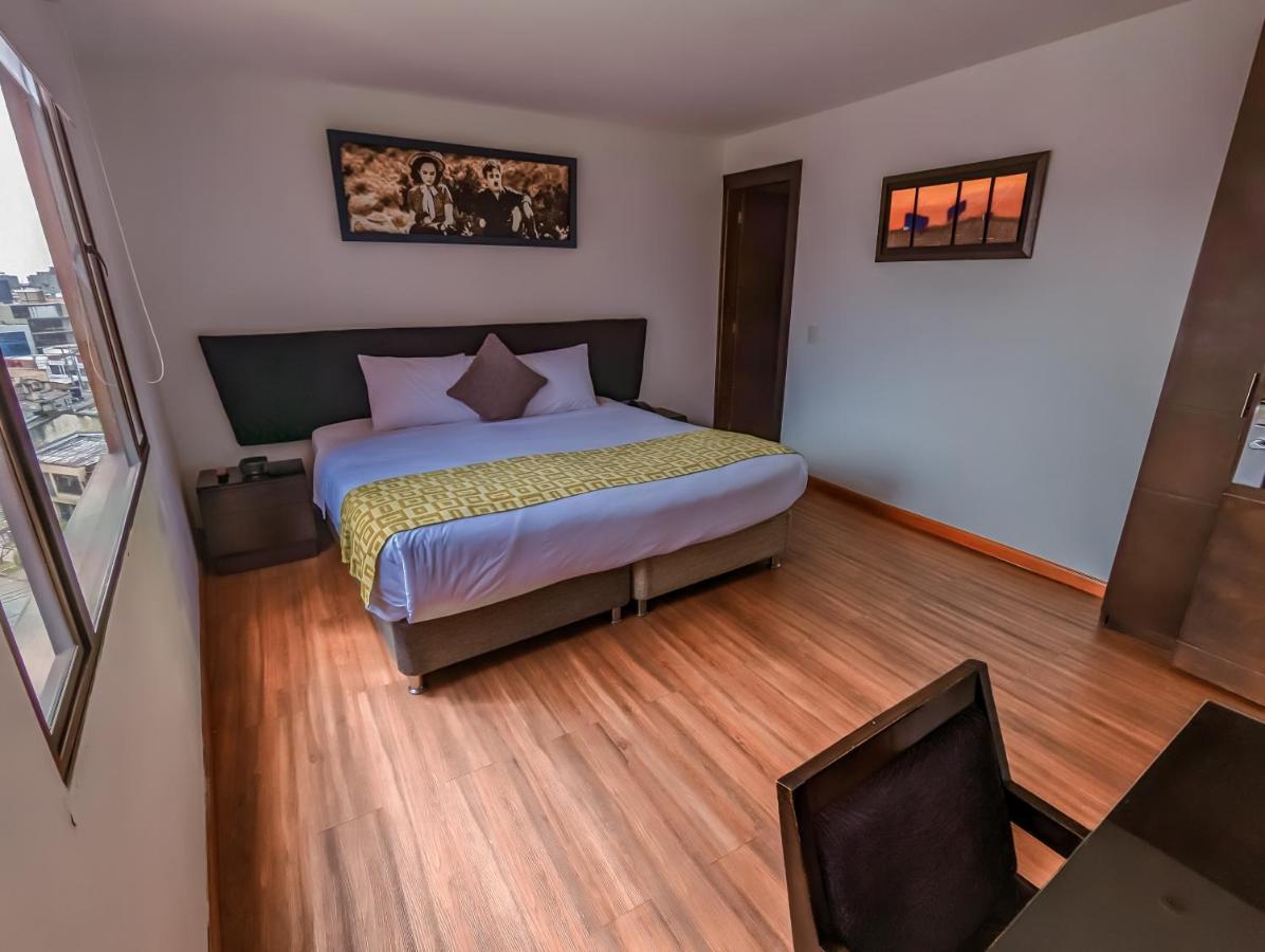 Hotel Charlotte Suite 26 Богота Экстерьер фото