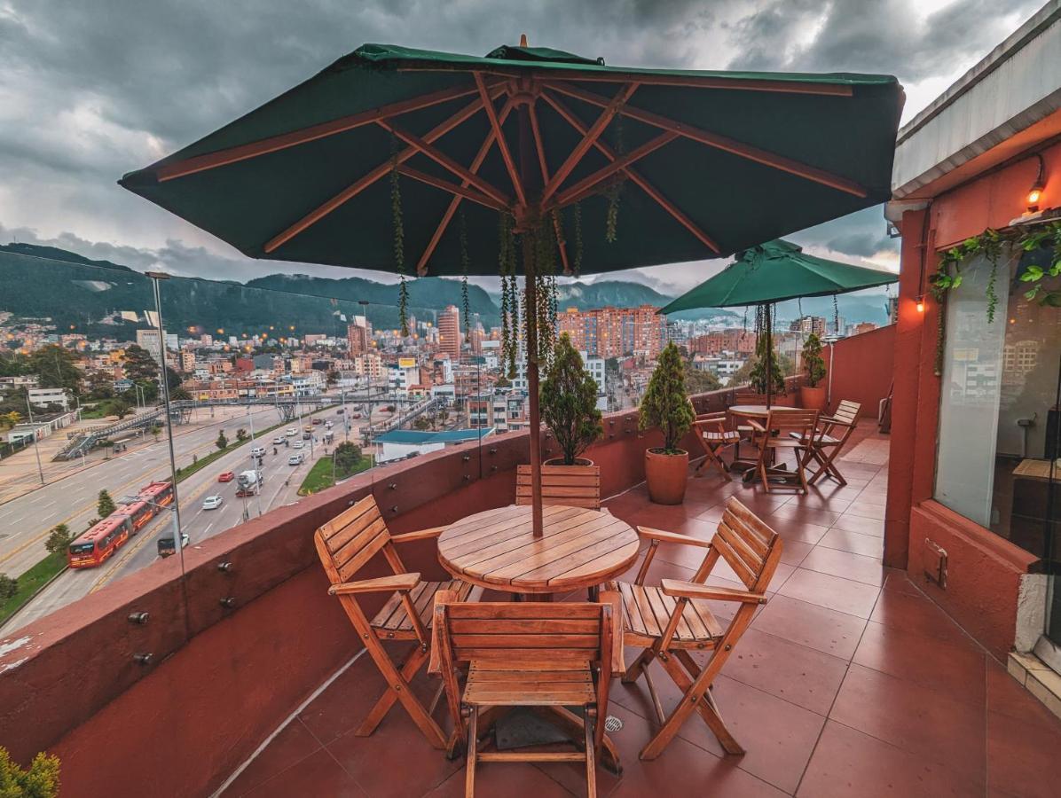 Hotel Charlotte Suite 26 Богота Экстерьер фото